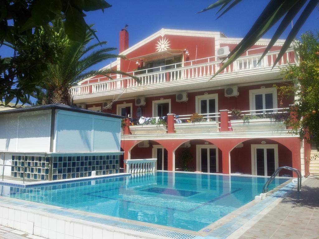 Crystal Apartment Kavos Bagian luar foto