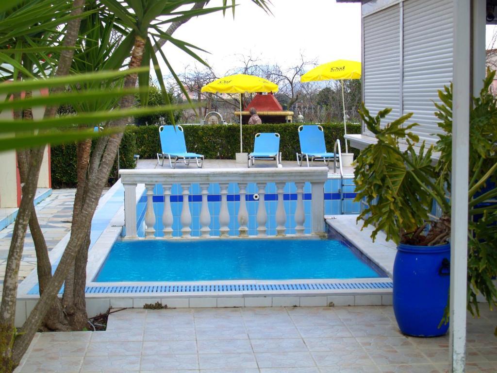 Crystal Apartment Kavos Bagian luar foto